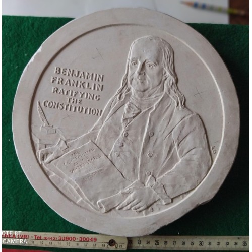 422. Benjamin Franklin  gipsztányér