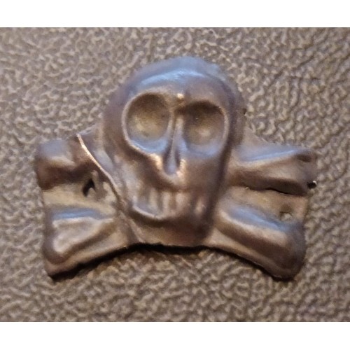 041. II. VH halálfejes jelzés