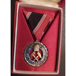 734. Rákosi Ezüst fokozatú Bányászati érdemérem