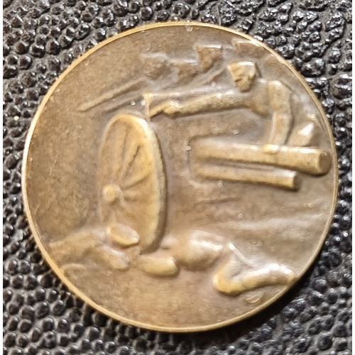 737. Auguszta zseton