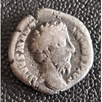 260. Márcus Aurelius  dénár potin anyagú
