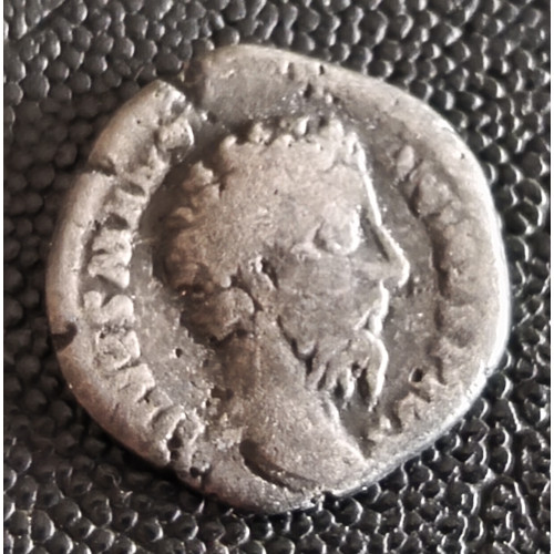 260. Márcus Aurelius  dénár potin anyagú