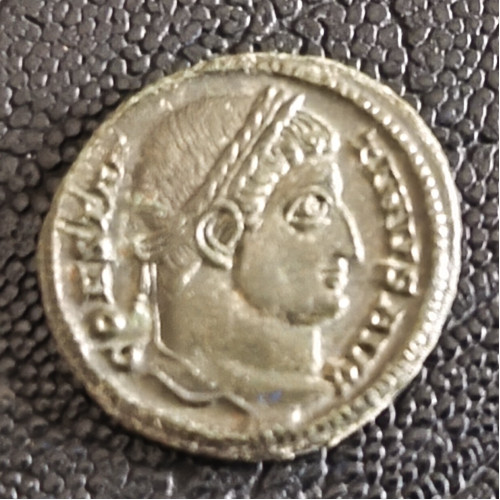 777. Constantinus  red. follis
