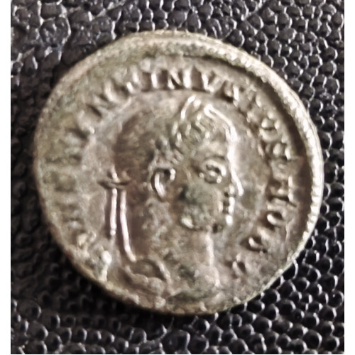 833.Constantinus  red. follis
